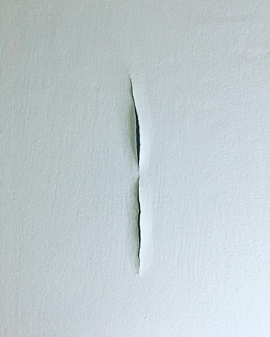 peeling bathroom ceiling