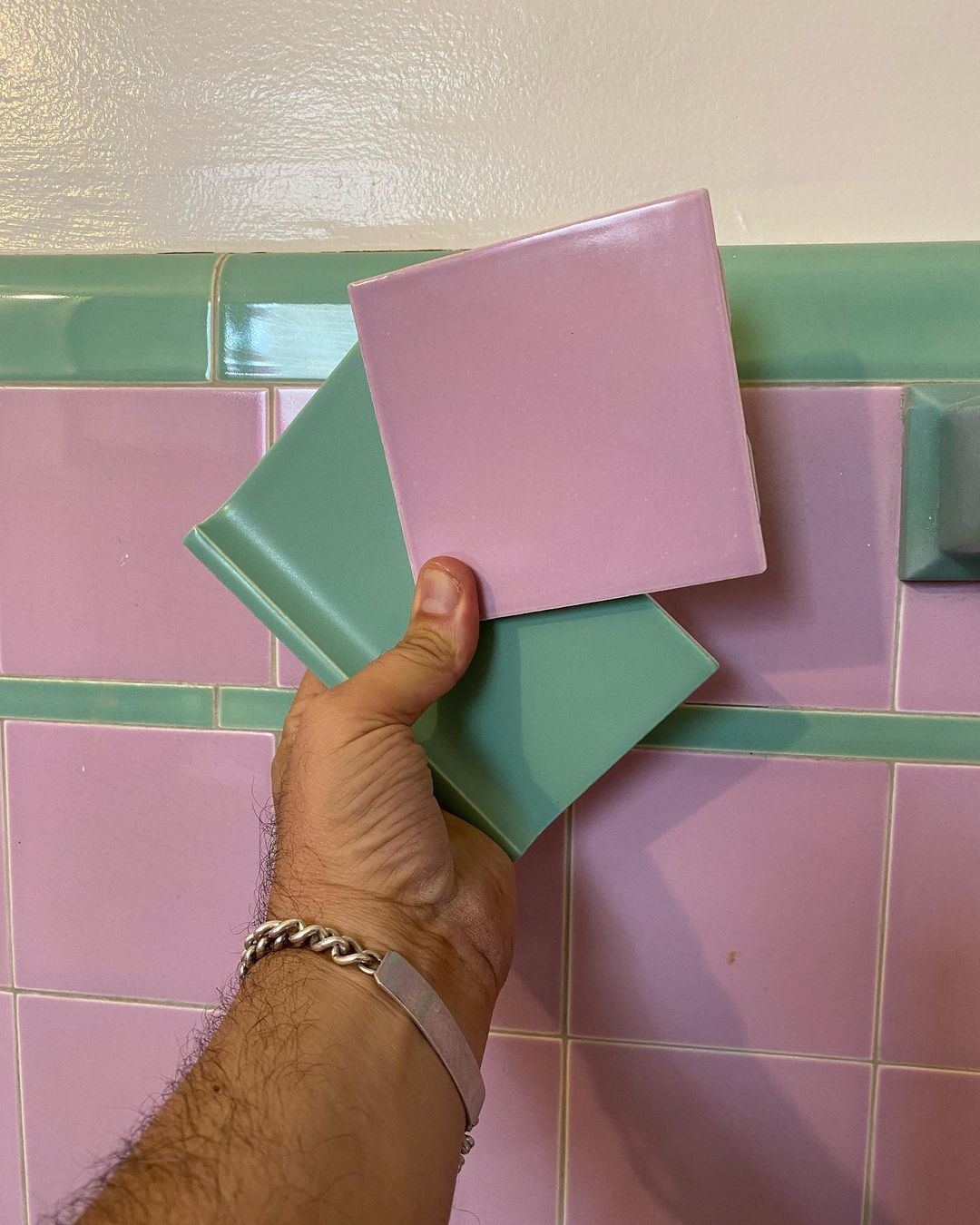 easy to clean bathroom tile