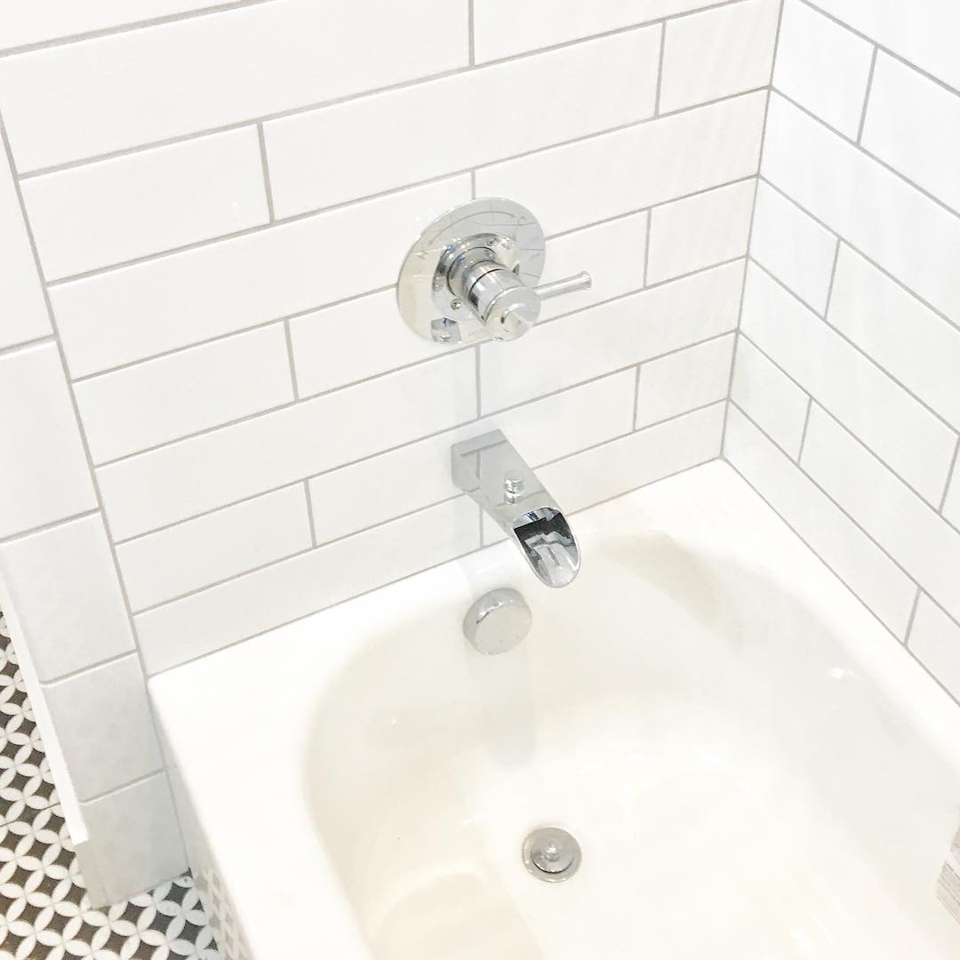 height of bathtub faucet